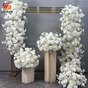 Arreglo Floral Clásico de Rosas Blancas en Forma de Bola, con Rosas Artificiales de Seda, Tamaño Personalizable para Decoración de Mesa de Boda - Product Image 3