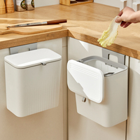 Poubelle en plastique suspendue au mur 8L Poubelle de recyclage à toit ouvert Poubelles de cuisine portables pour poubelles fournies par la Chine