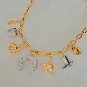 Collar con Múltiples Dijes Estilo Oeste Salvaje - Product Image 5