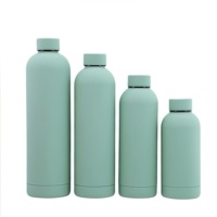 Bon prix écologique isolé Offres Spéciales 500ml randonnée Camping bouteille d'eau en acier inoxydable bouteilles d'eau avec logo personnalisé
