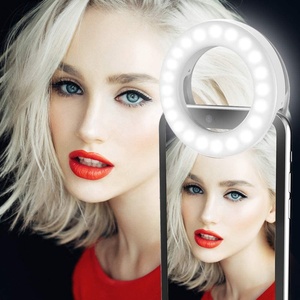 Éclairage de téléphone tiktok Selfie led variable cellulaire 200mAh Clip On Rechargeable Mobile Selfie anneau lumineux pour le maquillage - Product Image 2