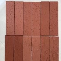 Carreaux de porcelaine souple, carreaux décoratifs modernes flexibles, carreaux pliables de petite taille pour les murs extérieurs des villas, utilisation en extérieur