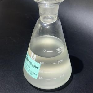 Plastifiant à paraffine chlorée à chaîne longue et à faible volatilité pour la production de matériaux d'étanchéité en caoutchouc et de cuir synthétique - Product Image 2