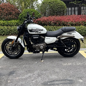 <strong>Cheap</strong> Used QJMOTOR Flash 350 Gas <strong>Cruiser</strong> | 350cc Water-cooled V2 Engine <strong>Cruiser</strong> <strong>Motorcycle</strong> for Export - Product Image 4