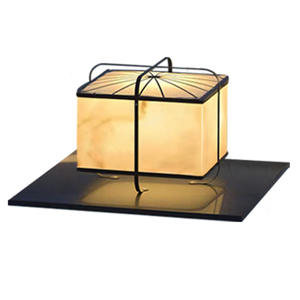 โคมไฟ LED พลังงานแสงอาทิตย์ IP65กันน้ำ, รั้วตกแต่งสวนหลากสีโคมไฟสนามหญ้ากลางแจ้ง - Product Image 1