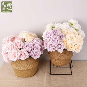 Bouquets de roses artificielles réalistes en soie à longue tige pour la décoration de la maison, des mariages et des fêtes - Product Image 6