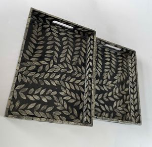 Plateau élégant en nacre pour service de nourriture artisanal et centre de table décoratif pour table basse de salle à manger Cuisine et maison élégantes - Product Image 1