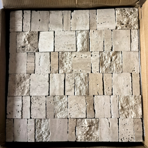 بلاط فسيفساء حجري طبيعي ثلاثي الأبعاد من الترافرتين بتصميم خشبي مموج من ساميستون، ألواح مرنة للجدران بتصميم جرافيكي للفنادق - Product Image 1