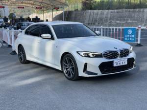 Le <span class=keywords><strong>prix</strong></span> à l'exportation de la <span class=keywords><strong>BMW</strong></span> <span class=keywords><strong>Série</strong></span> 3 325Li M Sport Package 2023 Voiture d'occasion est bas - Product Image 2