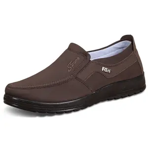 Fabrika doğrudan satmak siyah rahat ayakkabılar erkekler için bağcıksız ayakkabı eğlence için