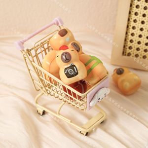 Juguetes Antiestrés de TPE, Mini Figuras de Capibara para Decoración de Escritorio de Oficina, Unisex, de 8 a 13 Años - Product Image 3