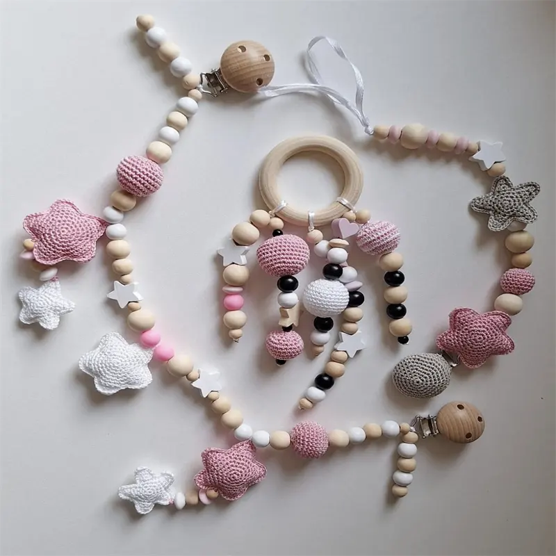 Hochwertiges Set von Crochet-Star-Baby-Schnuller-Clips Amigurumi-Kinderwagen-Kette und Rassel