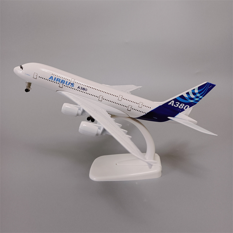 White-AIRBUS  A380