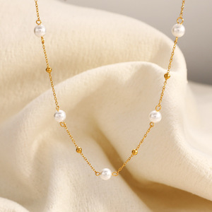 สร้อยคอชุบทองแบบหลายชั้นพร้อมจี้เปลือกหอยมุกธีมมหาสมุทรสำหรับสวมใส่ทุกวัน - Product Image 4