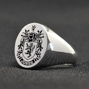 Anello con sigillo con <span class=keywords><strong>stemma</strong></span> quadrato 316l in acciaio inox Pvd 18k placcato oro gioielli famiglia <span class=keywords><strong>stemma</strong></span> anello personalizzato inciso araldica - Product Image 4