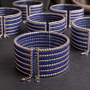 Pulsera Vintage Hecha a Mano con Cuentas de Vidrio en Forma de Gancho, en Azul y Blanco, Chapada en Plata Antigua, para Aniversario - Product Image 4