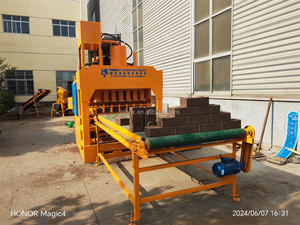 Machine de fabrication de blocs de pavage emboîtables, contrôlée par PLC, pour blocs de terre compressée stabilisée, pressée par une presse hydraulique - Product Image 5