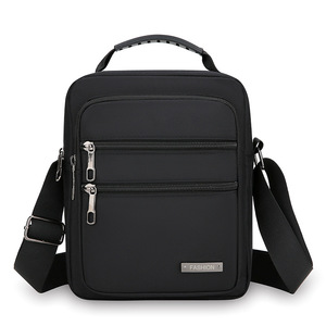 Sacs messager pour hommes au design tendance, sac à bandoulière simple en Oxford, sac de poitrine pour hommes, petit sac bandoulière croisé, sac banane - Product Image 4