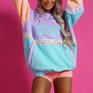 Felpa da donna con motivo a blocchi di colore personalizzato maglione Streetwear in pile di cotone Pullover girocollo con cappuccio per l'autunno - Product Image 3