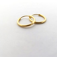 Boucles d'oreilles Huggies en acier inoxydable Bijoux qui ne ternissent pas Boucles d'oreilles en plaqué or 18 carats hypoallergéniques Huggies en acier