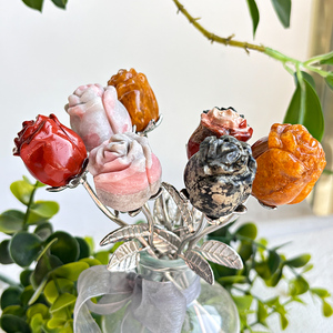 Cristal Natural Ojo de Gato, Flor de Rosa, Cristal de San Valentín, Artesanías Grabadas, Regalos para el Día de la Madre, Cumpleaños, Acción de Gracias - Product Image 1