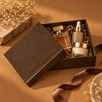 Boîte cadeau rigide de luxe personnalisée en deux parties avec logo estampé à chaud, couvercle et base en papier pour l'emballage de cosmétiques et de soins de la peau
