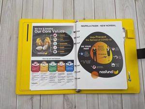 Libreta de Cuero de Lujo Personalizada A5, Banco de Energía Inalámbrico, Unidad USB, Cargador de Teléfono Portátil Multifuncional, Embalaje en Caja - Product Image 2