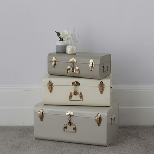 Baúles de Almacenamiento Apilables de Cuero, Rectangulares, con Tapa con Bisagras y Cierre, para Organización del Hogar, Diseño Minimalista de 3 Niveles - Product Image 1