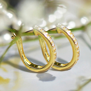 Pendientes en Forma de U para Mujer, Minimalistas, Elegantes, Joyería de Moda para Uso Diario - Product Image 3