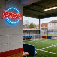 Enseigne néon LED USB à intensité variable Neonawall KICK, design ballon de football pour la décoration de bars, clubs, salles de jeux et les cadeaux pour les fans de football et de sport