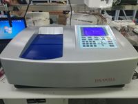 Analyseur de spectromètre UV-VIS à double faisceau de paillasse Spectrophotomètre visible UV-vis-nir