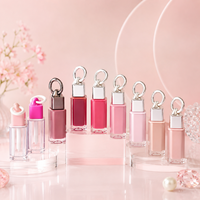 En stock : Tubes de brillant à lèvres, diverses tailles disponibles avec accessoires, conteneurs vides pour huile à lèvres, porte-clés rose, tubes de gloss à lèvres