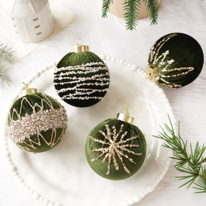 4Pcs Elegant <b>Glitter</b> Velvet Christmas Tree Ornaments 3.15 Inch 4 Style Flocked Christmas Balls Ornaments Xmas Balls - Product Image 3