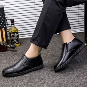 Chaussures d'hiver chaudes pour hommes 2022, en velours et coton, chaussures de costume élégantes, chaussures décontractées en cuir - Product Image 6