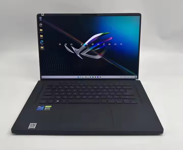 Sweet Deal on Premium Gaming Laptop with Intel I7 8K Display SSD Storage GDDR5 Video Memory Excellent Performance