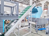 Déchets Plastique Déchets Film LDPE PP PE PVC Tuyau Bouteille PET ABS Bosse Déchiquetage Broyage Lavage Broyeur Broyeur Machine De Recyclage