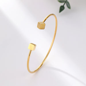 High Quality Trendy Women's Waterproof <b>Stainless</b> <b>Steel</b> 18K Gold Plated Party Bracelet Set Gift - Product Image 5