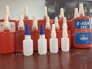 Pegamento Líquido Acrílico con Logotipo Personalizado FM, Etiqueta OEM, Superpegamento Fijador de Roscas para Construcción, 20g 50ml 250ml 1Gal - Product Image 3