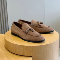 Mocassins en cuir de vachette pour hommes de style designer de haute qualité, chaussures habillées à enfiler, chaussures décontractées confortables pour le quotidien et les affaires