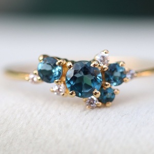 Delicate Zilveren 925 Cluster Natuurlijke Londen Blue Topaz Wedding Vergulde 18K Verlovingsring LYR0807 - Product Image 1