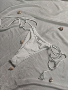 2023 personnalisé <span class=keywords><strong>plage</strong></span> Super Mini extrême <span class=keywords><strong>Micro</strong></span> maillot de bain deux pièces chaîne oeillet <span class=keywords><strong>Bikini</strong></span> et vêtements de <span class=keywords><strong>plage</strong></span> - Product Image 4