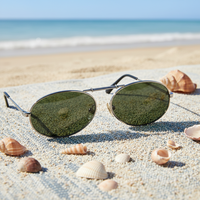 Lunettes de soleil à clipser à vision nocturne ovale polarisées TAC vertes personnalisées Confortable UV400 Anti-éblouissement Monture en métal Conduite à la mode