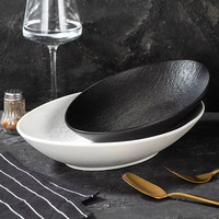 Assiette à dîner en céramique de luxe Offre Spéciale motif de poisson ovale vaisselle Senior Sense plat de nourriture occidentale