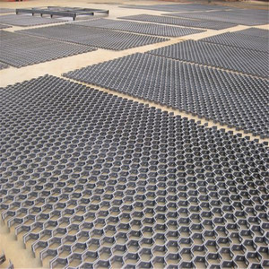 Grillage Hexagonal Utilisé Comme Revêtement Réfractaire - Product Image 3