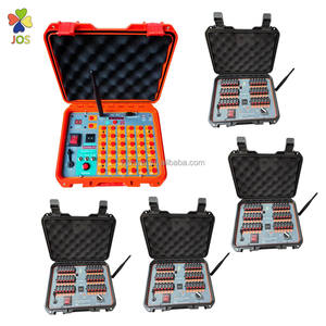 Sistema de disparo por control remoto inalámbrico DB3600W para efectos especiales de escenario (Control Remoto de 1 pieza y máquina de rama de 4 piezas) - Product Image 1