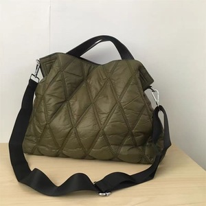 Wholesale New Winter Fashion Insulated Underarm Handbags 2024 Frame Design Nylon Butow <b>Bags</b> for Women - Product Image 5