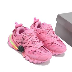 Chaussures de sport LED 3.0 de luxe de marque 2026 – Qualité supérieure, mode unisexe, semelle épaisse, amorti pour la marche - Product Image 1