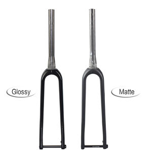 <span class=keywords><strong>Fourche</strong></span> de vélo de gravier en carbone 700C <span class=keywords><strong>650B</strong></span> <span class=keywords><strong>Fourche</strong></span> de vélo de cyclocross de route à tube conique léger - Product Image 1