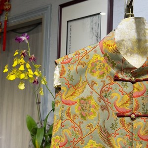 Nuevo Chaleco Irregular de Seda de Morera con Brocado Estilo Chino, Cuello Mao Dorado y Sin Mangas para Mujer 5178 - Product Image 2