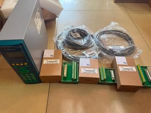 Calculateur de débit Emerson FloBoss S600+, instrument de calcul pour le transfert de produits pétroliers dans les systèmes de chargement en vrac - Product Image 5